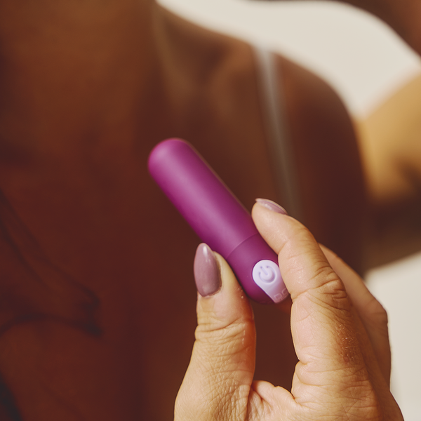 Camelia - Mini Massager